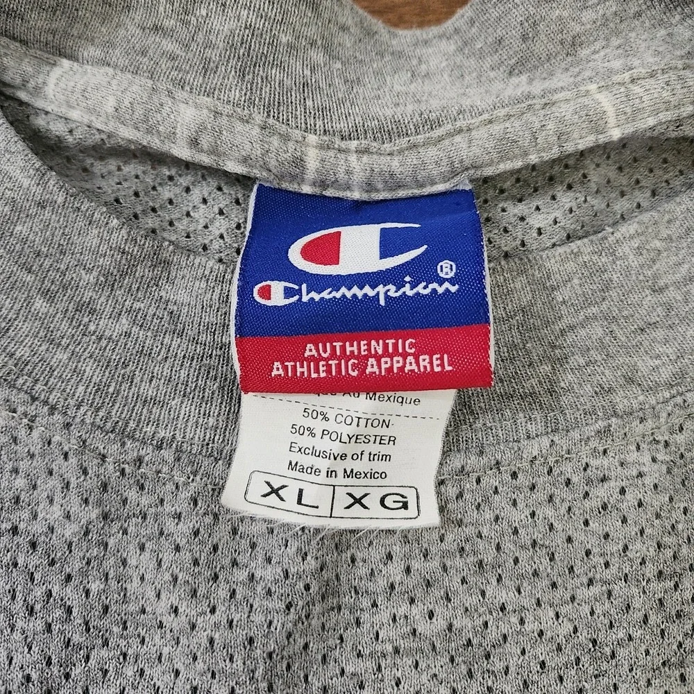 VTG MLB Cleveland Indians Perforated T-Shirt Cotton Blend Grey Size XL Baggy - Picture 6 of 7